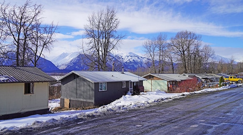 Generate single title from this title NREL Partners With Chilkat Indian Village To Improve Housing in Klukwan, Alaska in 70 -100 characters. And it must return only title i dont want any extra information or introductory text with title e.g: " Here is a single title:"